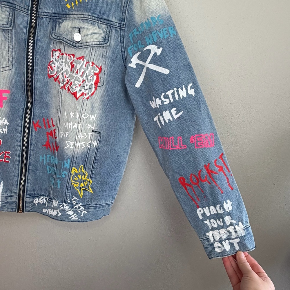 Rockstar Original Koontz Blue Jean Jacket Painted Graffiti Print Size Medium - Picture 5 of 11
